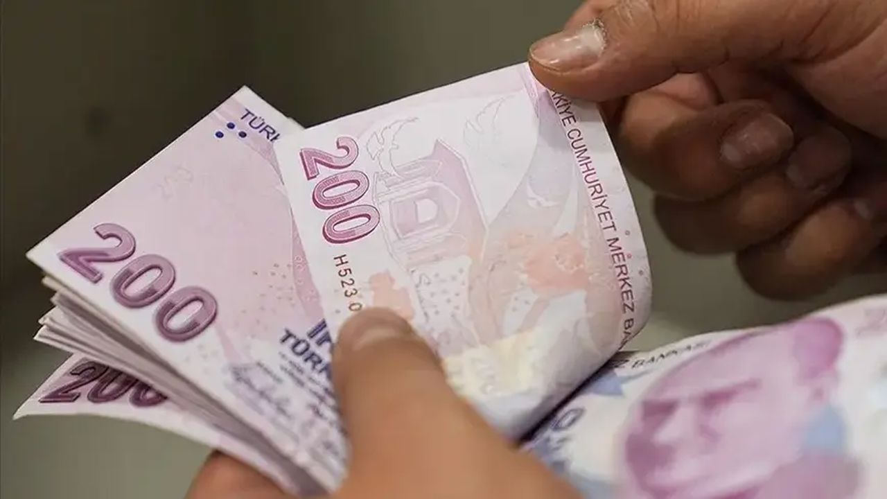 En düşük emekli maaşı için yeni rakam konuşuluyor