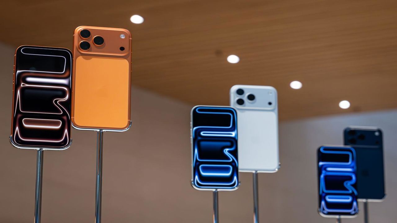 iPhone 17 satış rekoru kırdı: Apple tarihinin en popüler serisi oldu